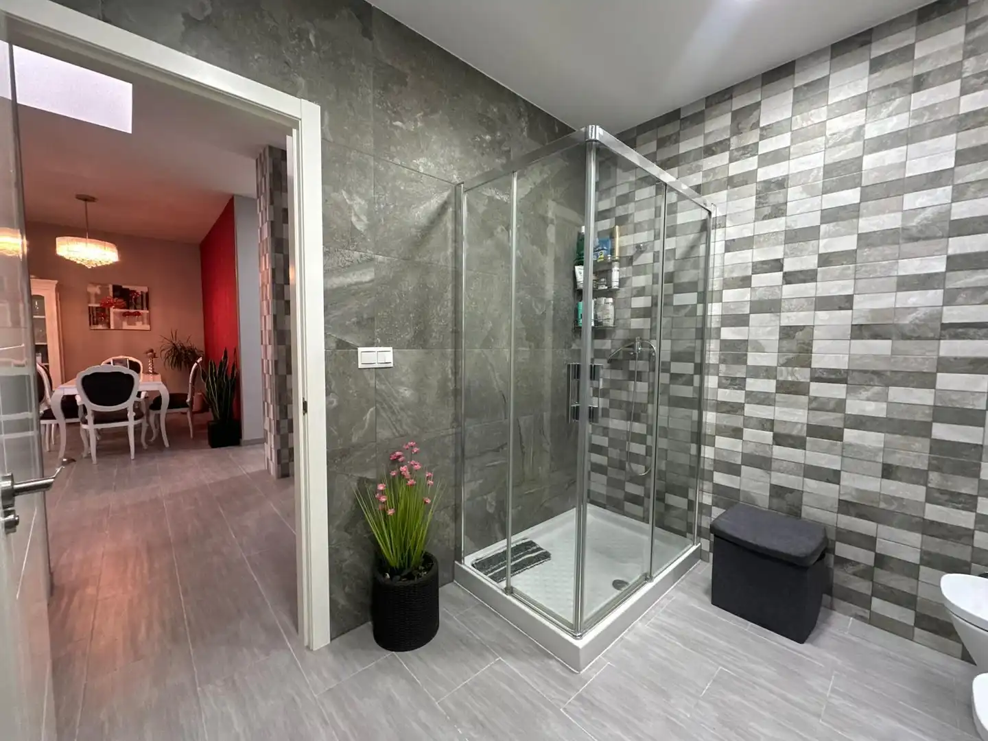 Bany de Casa o xalet en venda en Vélez-Málaga amb Aire condicionat, Calefacció i Jardí privat