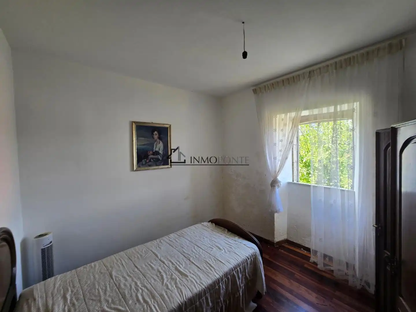 Dormitori de Casa o xalet en venda en Forcarei amb Calefacció, Jardí privat i Terrassa