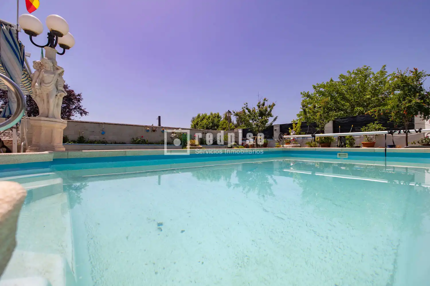 Piscina de Casa o xalet en venda en Aldea del Fresno amb Aire condicionat, Calefacció i Terrassa
