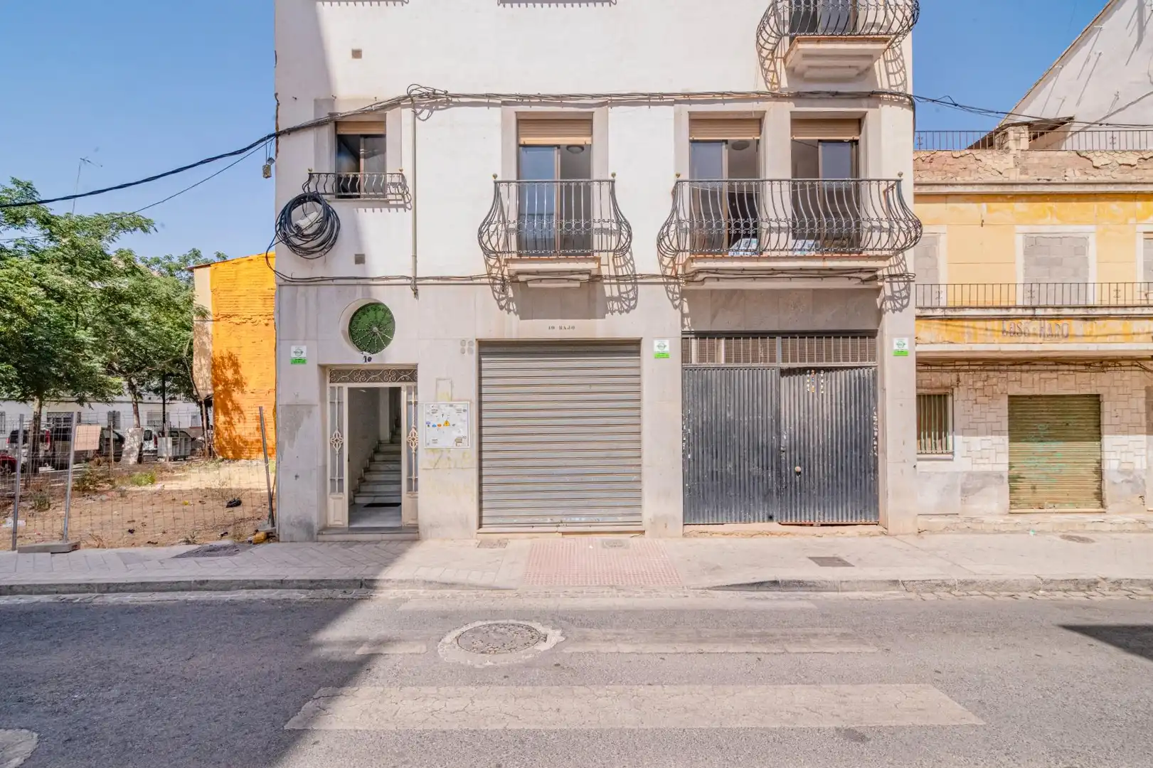 Außenansicht von Haus oder Chalet zum Verkauf in Granada mit Terrasse und Balkon