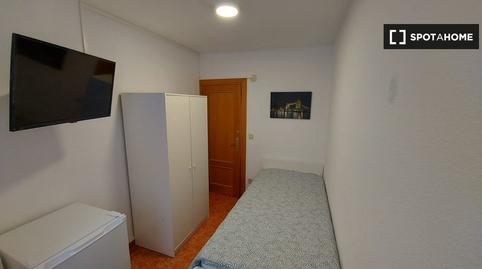 Photo 2 of Flat to share in Barrio de Delicias, Zaragoza