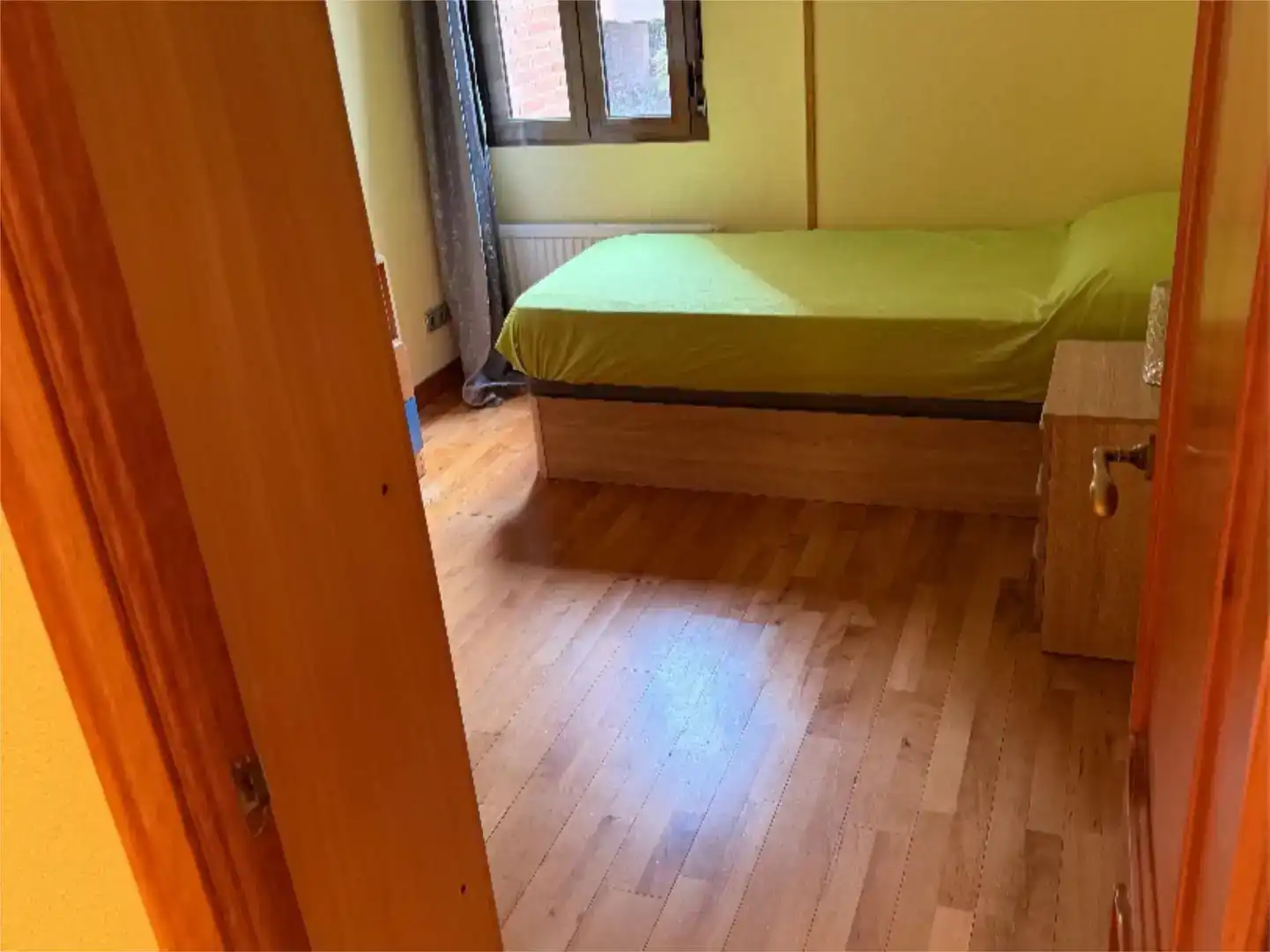 Dormitori de Pis en venda en Leganés amb Aire condicionat, Jardí privat i Parquet