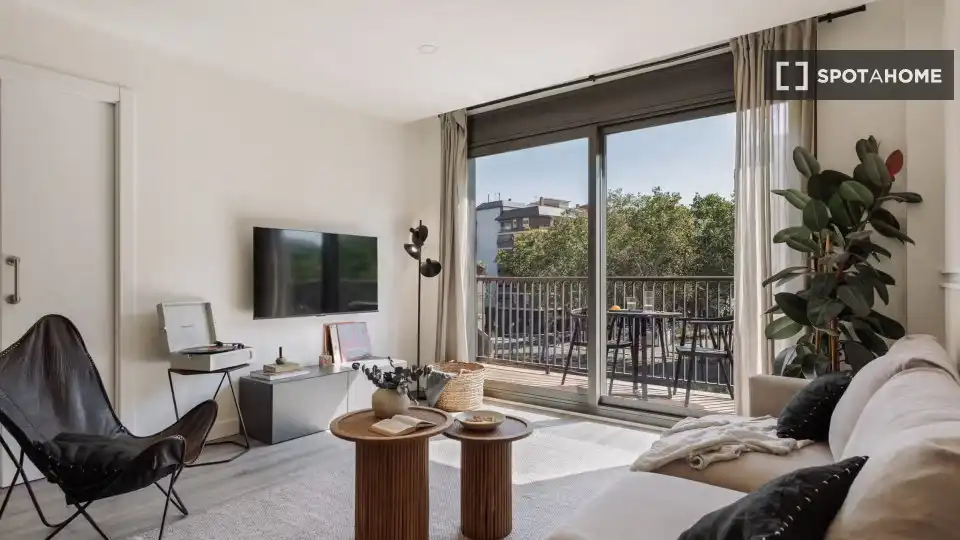 Sala d'estar de Apartament per a compartir en Barcelona amb Aire condicionat, Terrassa i Moblat