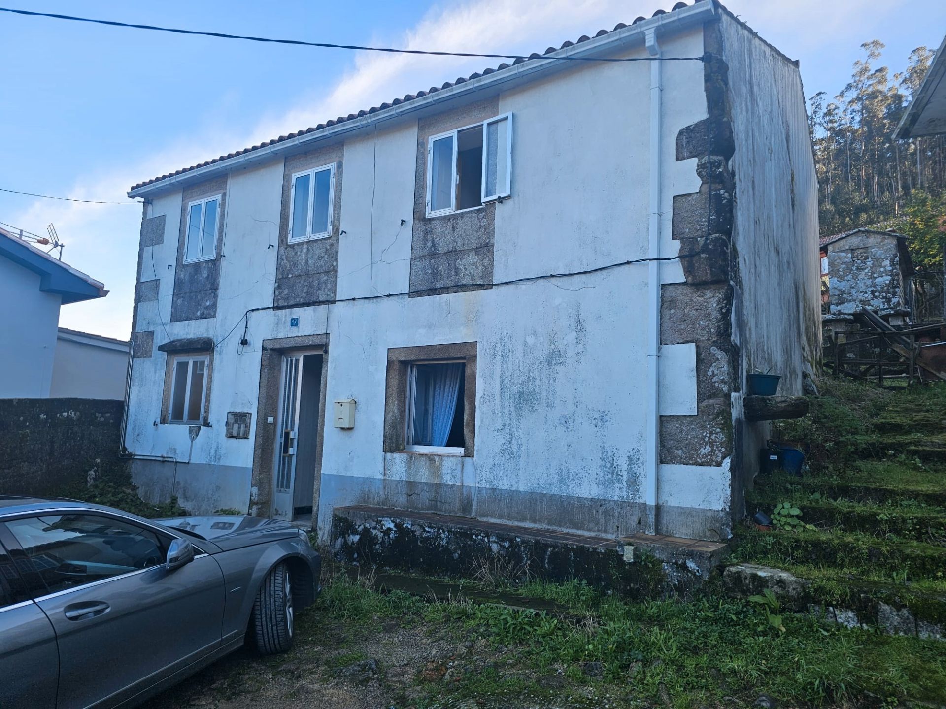 Vista exterior de Casa o xalet en venda en Lousame amb Calefacció, Jardí privat i Traster
