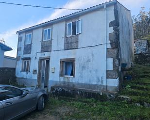 Vista exterior de Casa o xalet en venda en Lousame amb Calefacció, Jardí privat i Traster