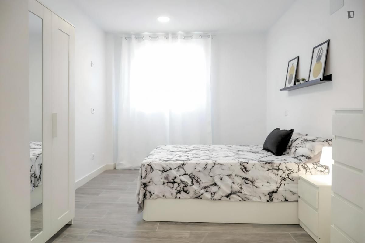 Study to rent in Opañel