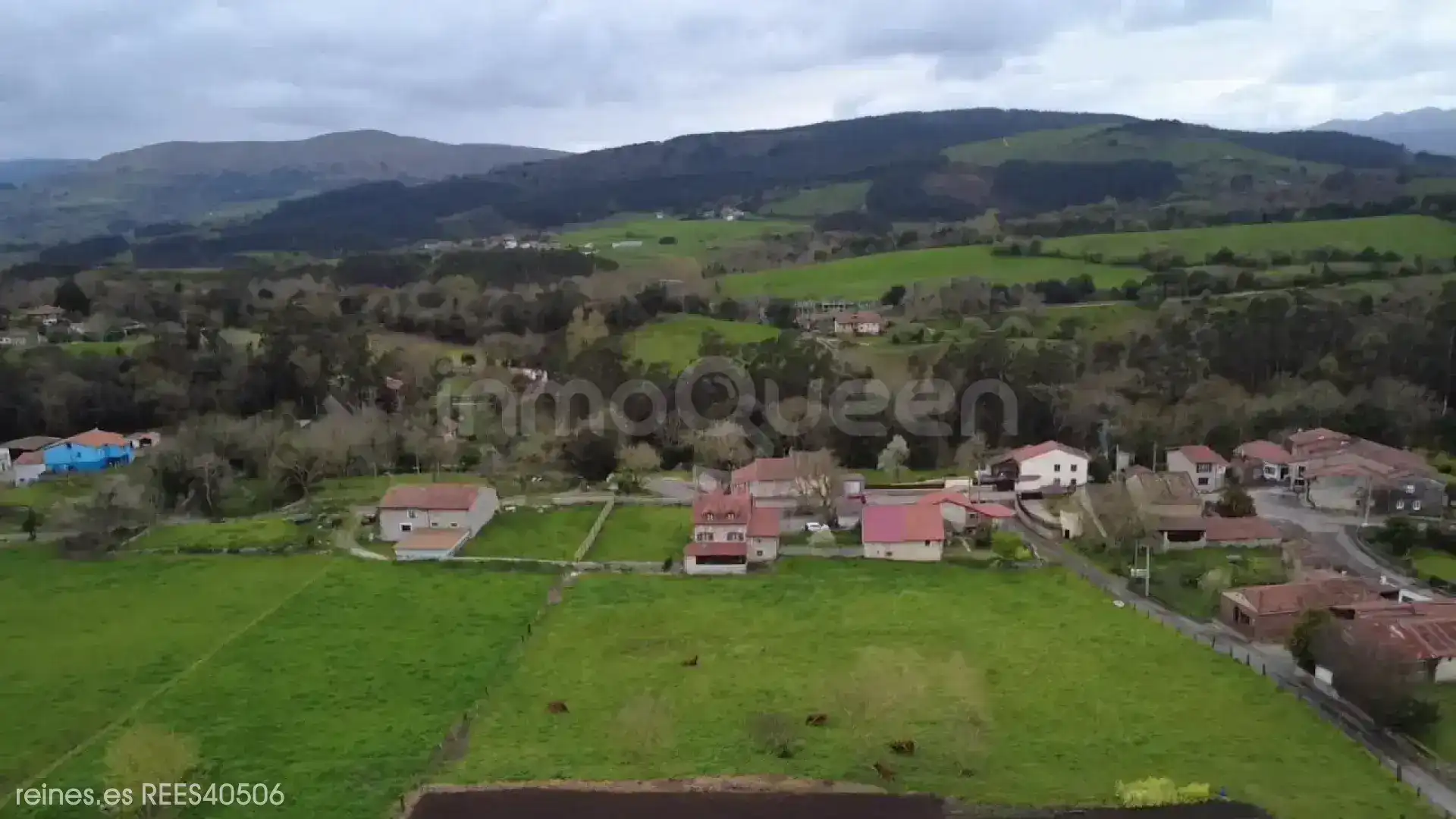 Casa o chalet en venta en Val de San Vicente  con Calefacción y Amueblado