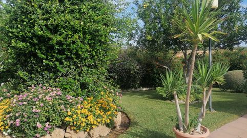 CHALET CON PISCINA Y JARDIN EN EL ARRECIFE, LA CARLOTA, imagen 4