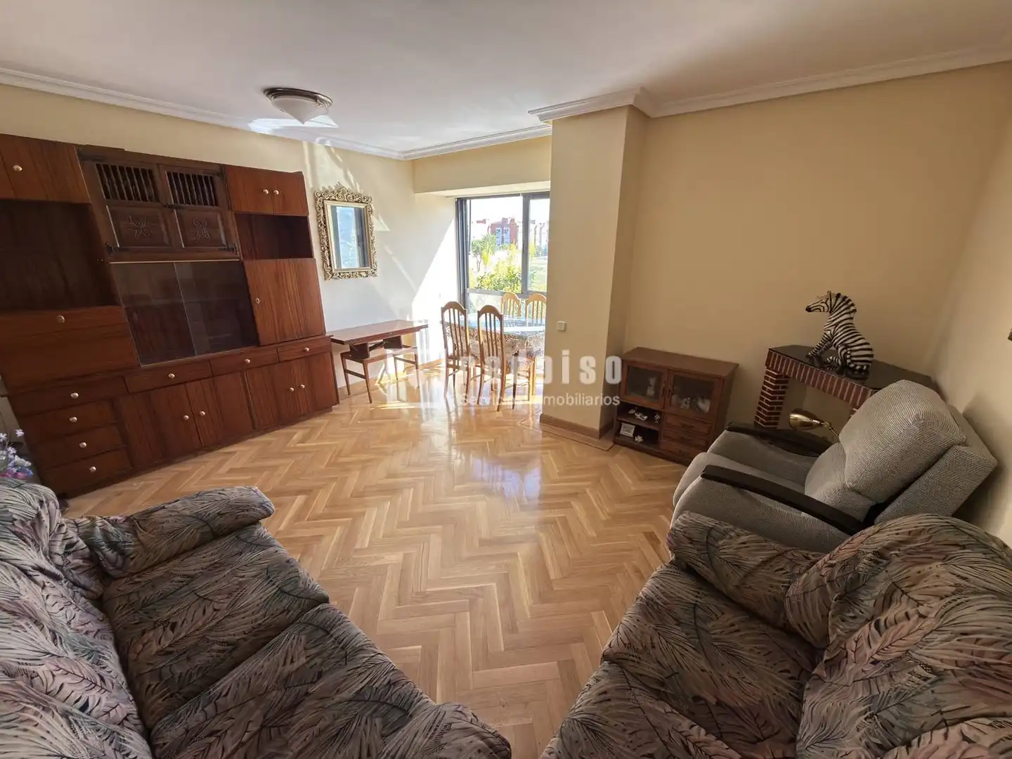Sala d'estar de Pis en venda en Madrid amb Aire condicionat, Calefacció i Jardí privat
