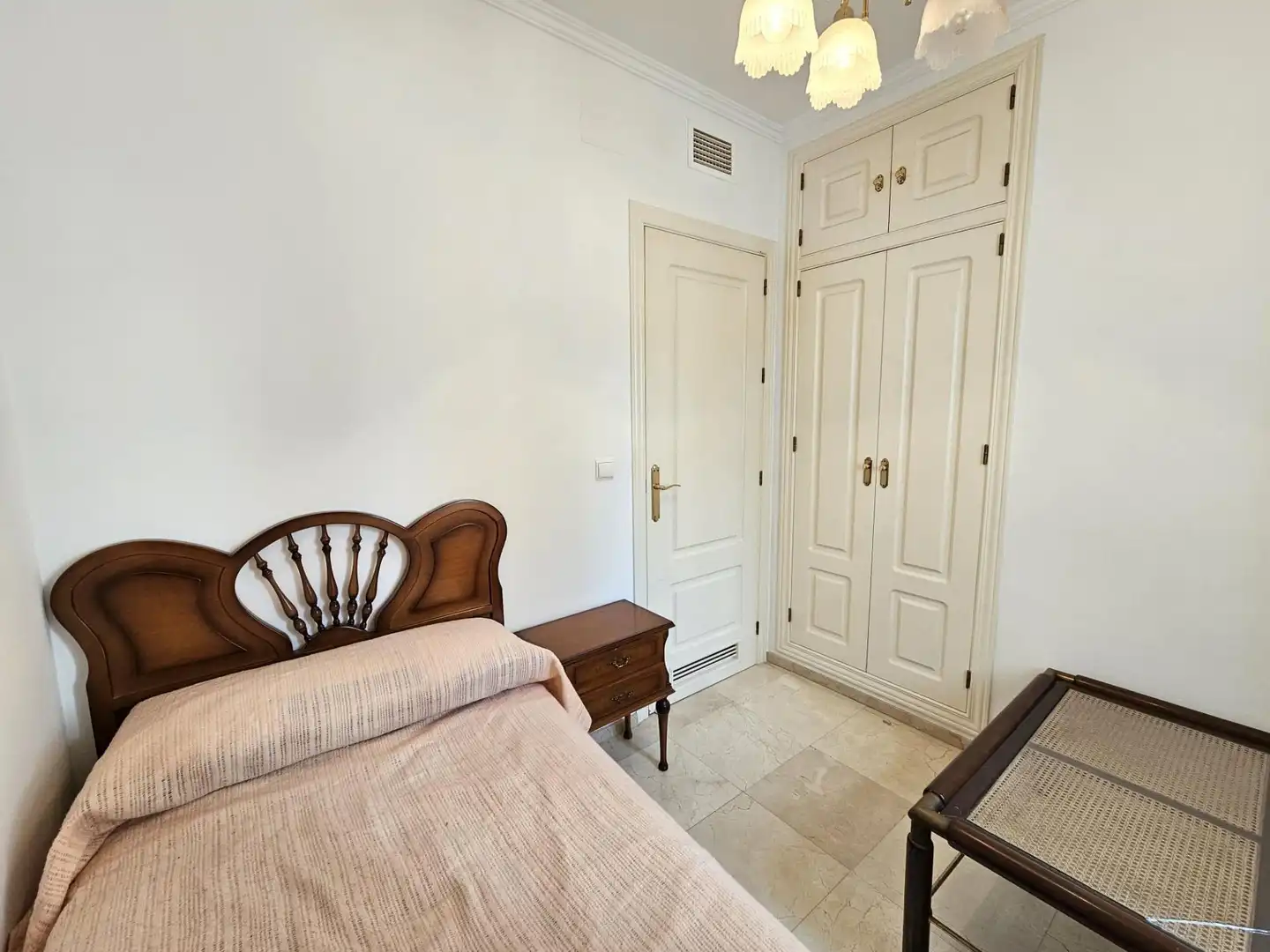 Flat for sale in Huerta de la Reina - Trassierra