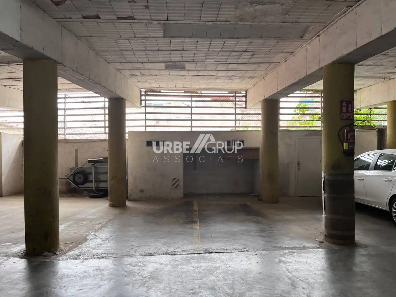Parkplatz von Garage zum Verkauf in Martorell