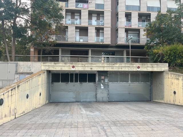 Garaje en Venta en Carrer Marquès de Caldes de Montbui, 76 en Eixample Sud – Migdia