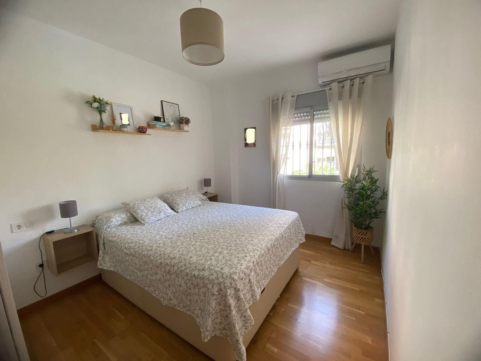 Dormitori de Dúplex en venda en  Sevilla Capital amb Terrassa i Balcó