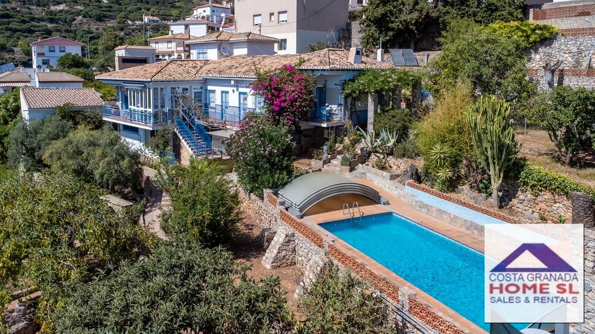 Swimming pool of Country house for sale in Lentegí  with Air Conditioner, Private garden and Terrace
