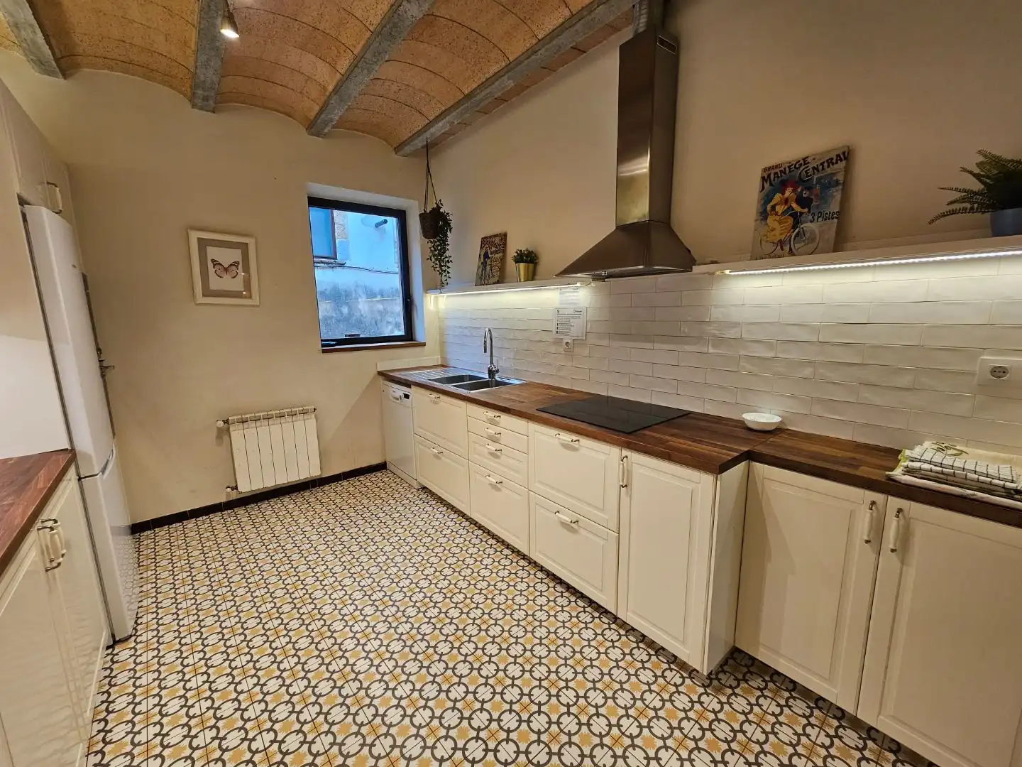 Casa con jardín en venta en Carrer Figueres 24, imagen 5