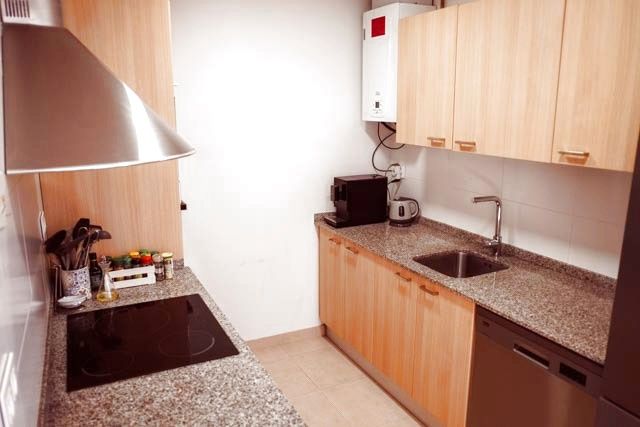Kitchen of Flat for sale in Cardona  with Heating, Parquet flooring and Oven