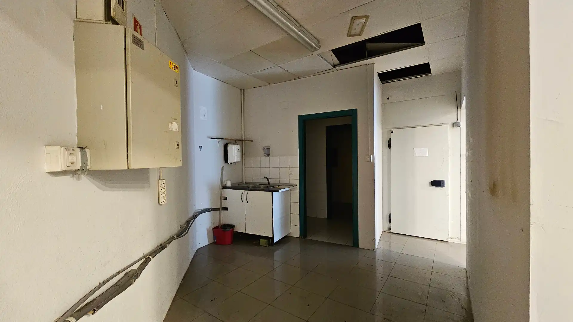 Geschaftsraum zur Miete in Arrieta Pasabidea, Aranbizkarra
