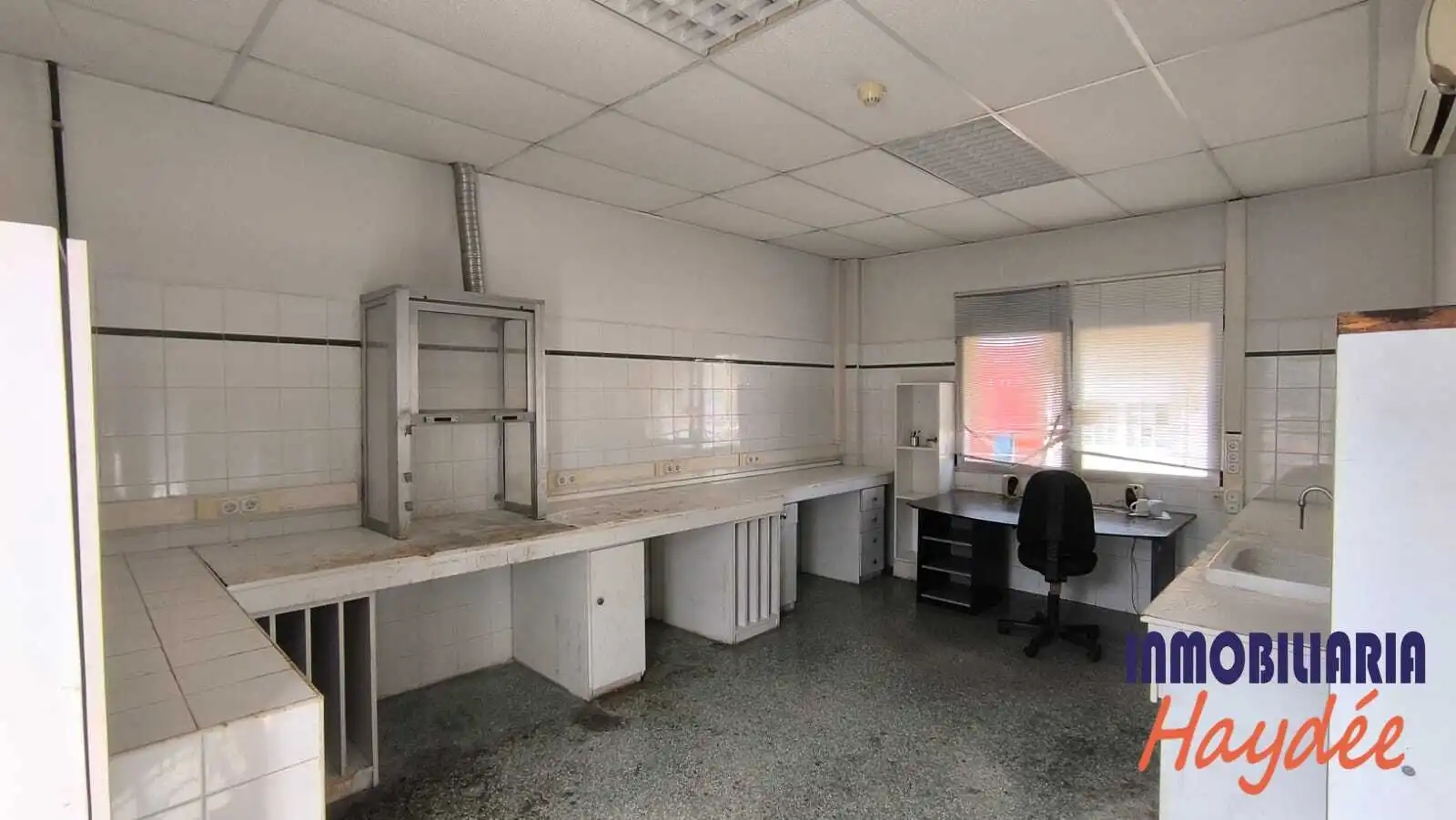 Nave industrial en venta en Erandio