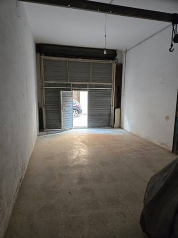 Local comercial en Alquiler en Carrer dels Arítjols en La Prosperitat