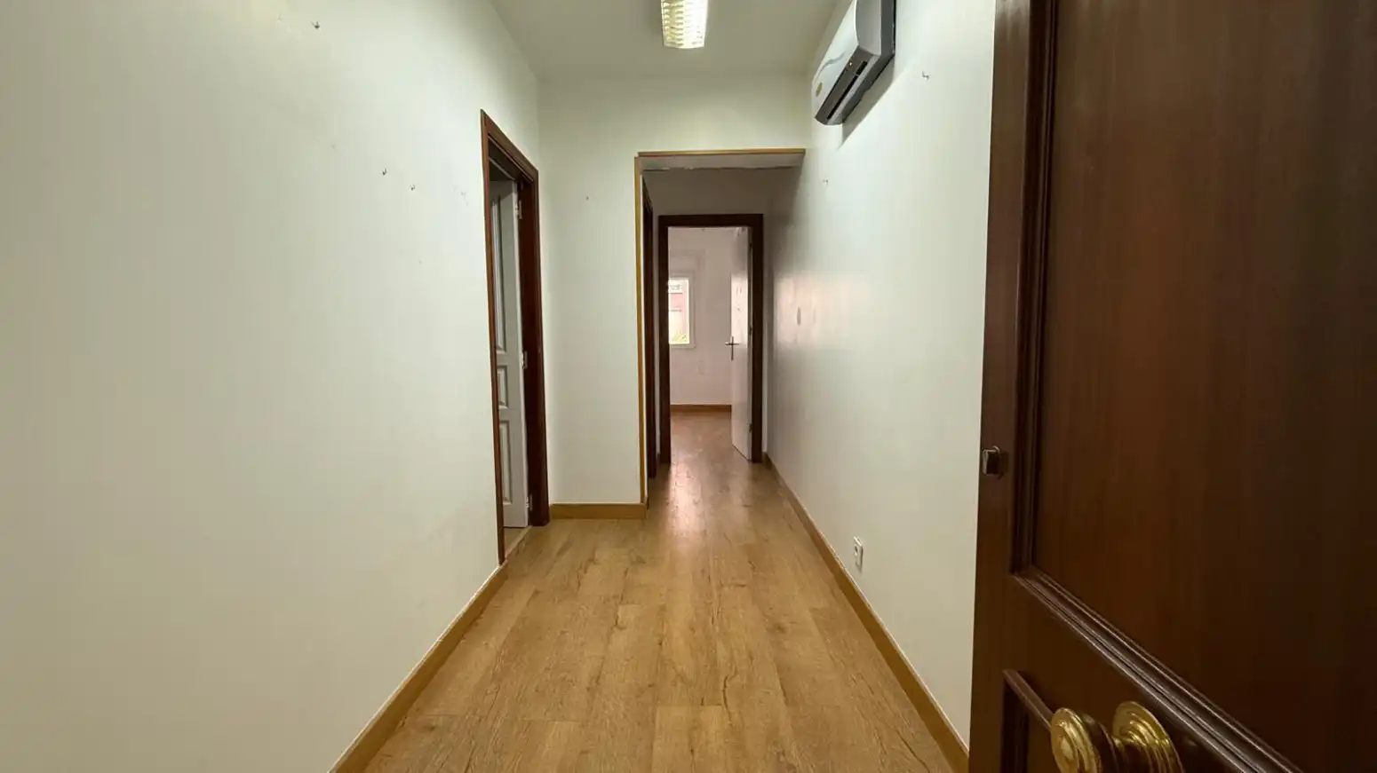 Local comercial de lloguer a Muriedas, imagen 2