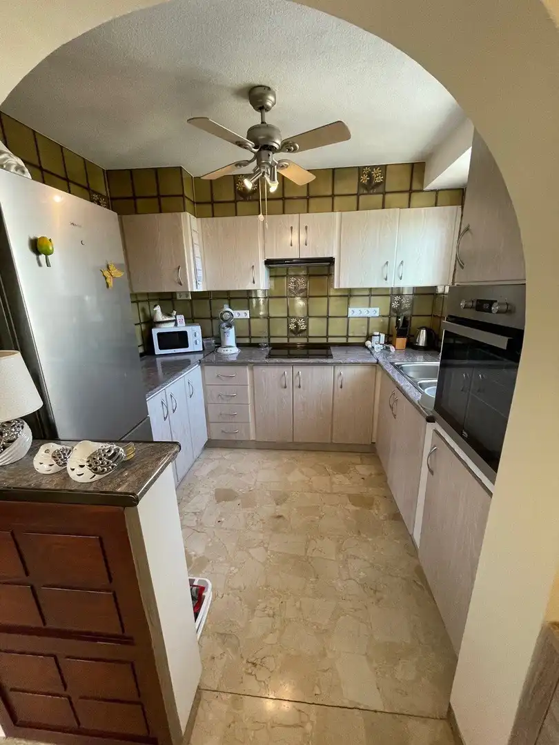 Cocina de Casa o chalet en venta en L'Alfàs del Pi con Calefacción, Jardín privado y Terraza