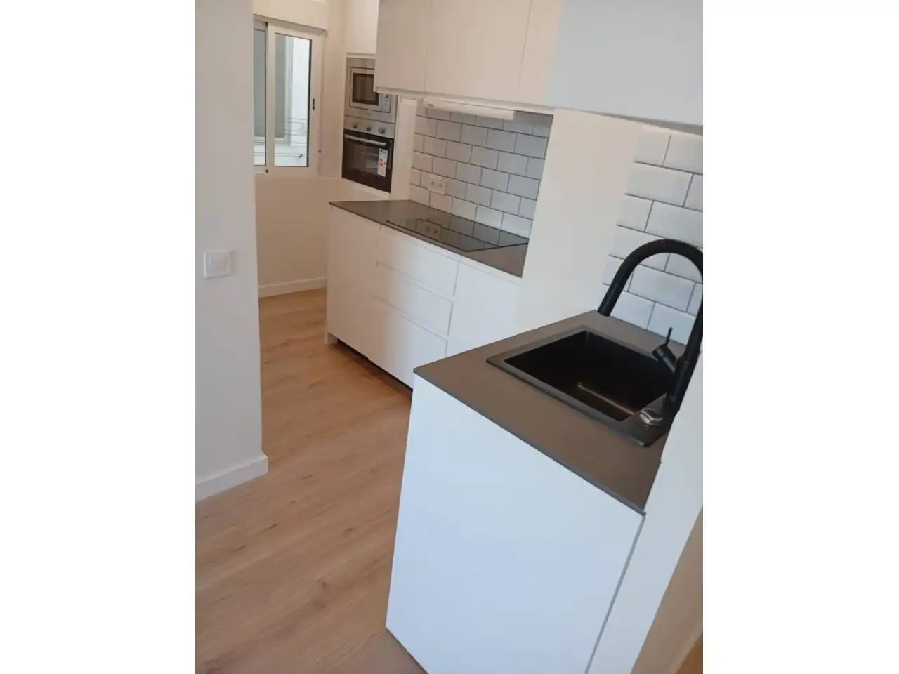 Appartamento con terrazza in vendita a Avenida Tres Cruces, imagen 3