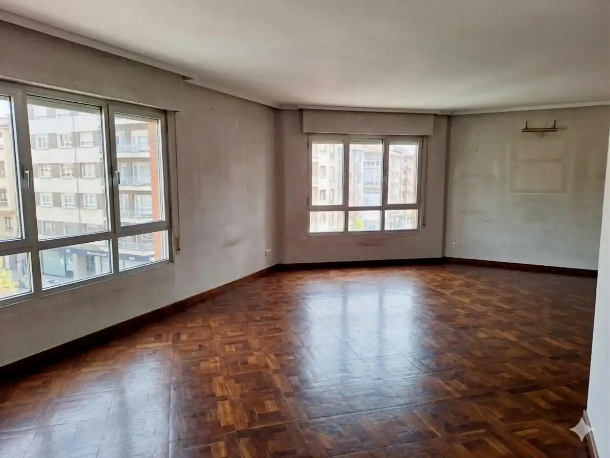 Living room of Flat for sale in Vigo   with Terrace and Balcony