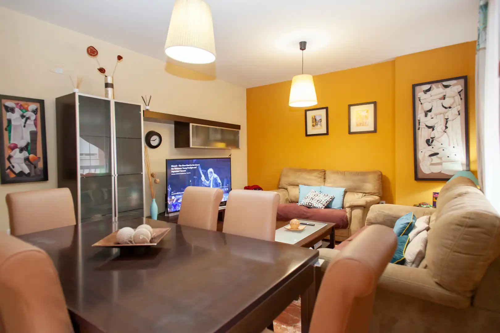 Appartamento con terrazza in vendita a Calle Manuel Escabias, imagen 3