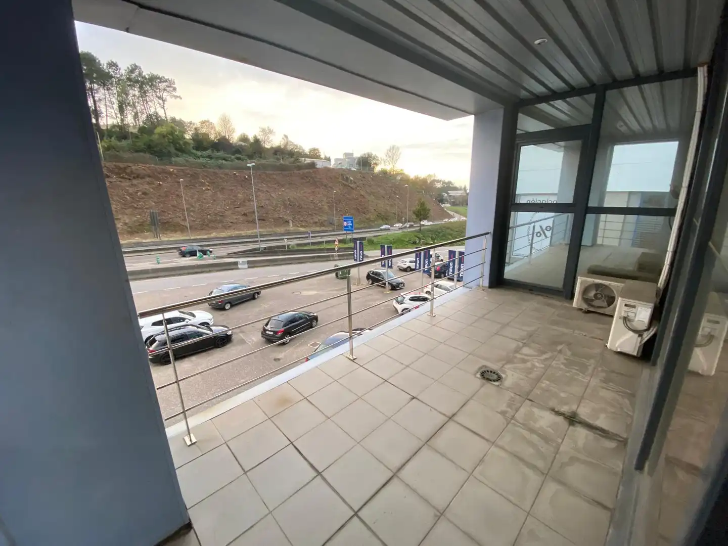 Oficina con terraza en alquiler en Avenida de Madrid, imagen 4