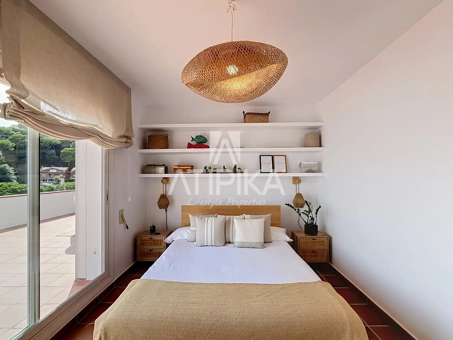 Habitación de Casa o chalet en venta en Sant Andreu de Llavaneres con Terraza, Piscina y Horno