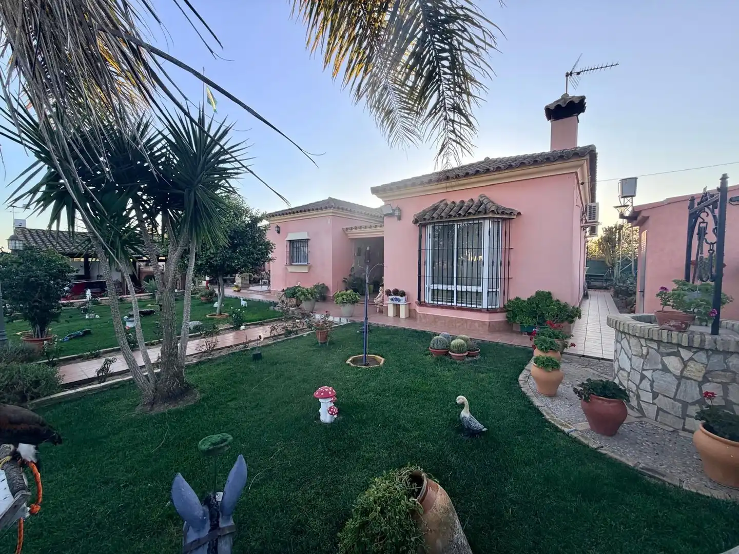 Jardí de Casa o xalet en venda en Chiclana de la Frontera amb Aire condicionat, Jardí privat i Traster