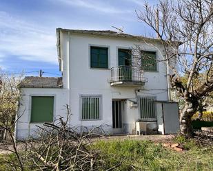Exterior view of Country house for sale in Camponaraya  with Heating