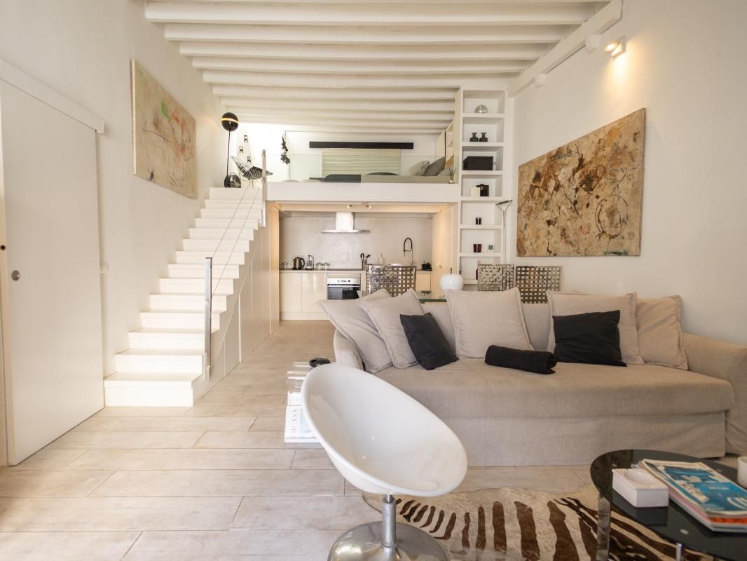 Loft en venda a Carrer de Guillem de Montgrí, Dalt de la Vila - La Marina
