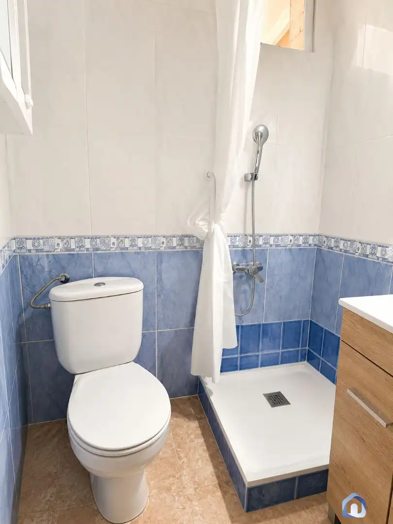 Baño de Piso en venta en Sant Adrià de Besòs con Aire acondicionado y Horno