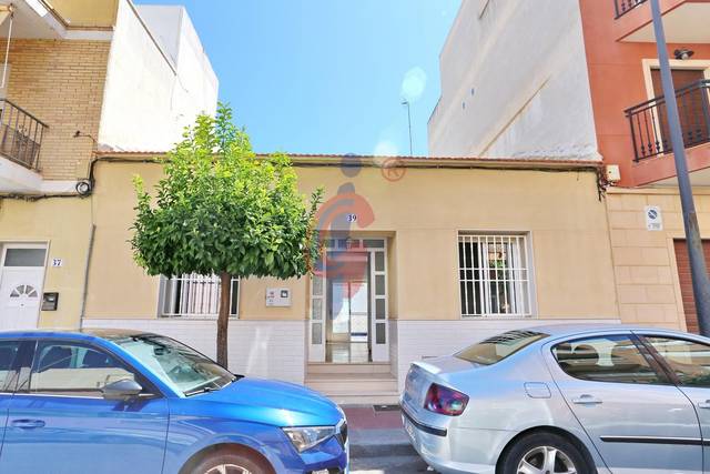 Casa-chalet en Alquiler en Calle Miguel Hernández, 39 en Pueblo