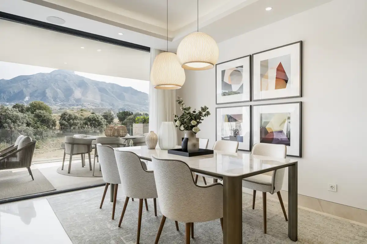 Comedor de Planta baja en venta en Marbella con Aire acondicionado, Jardín privado y Terraza