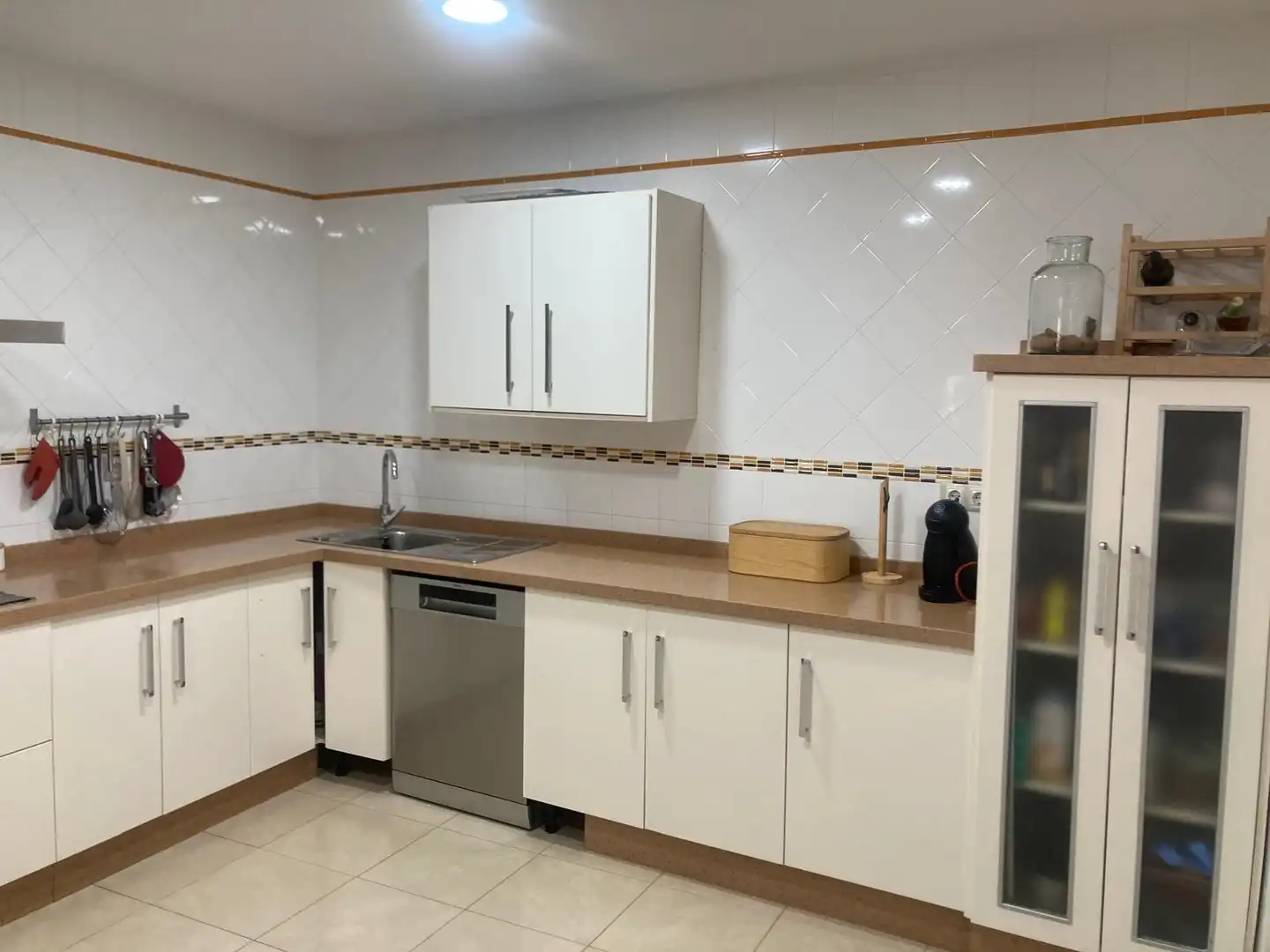 Cuina de Casa o xalet en venda en Córdoba amb Aire condicionat, Parquet i Terrassa