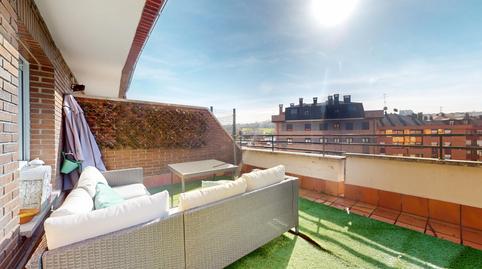 Foto 2 de Dúplex en venta en Calle Darío de Regoyos, 25, Fozaneldi - Tenderina, Oviedo