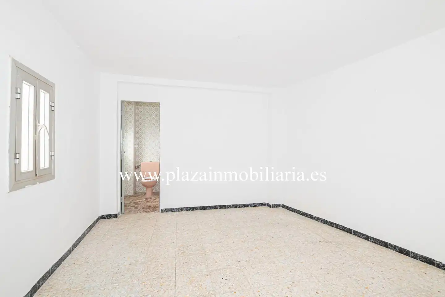 Habitación de Casa o chalet en venta en Lucena con Terraza y Balcón