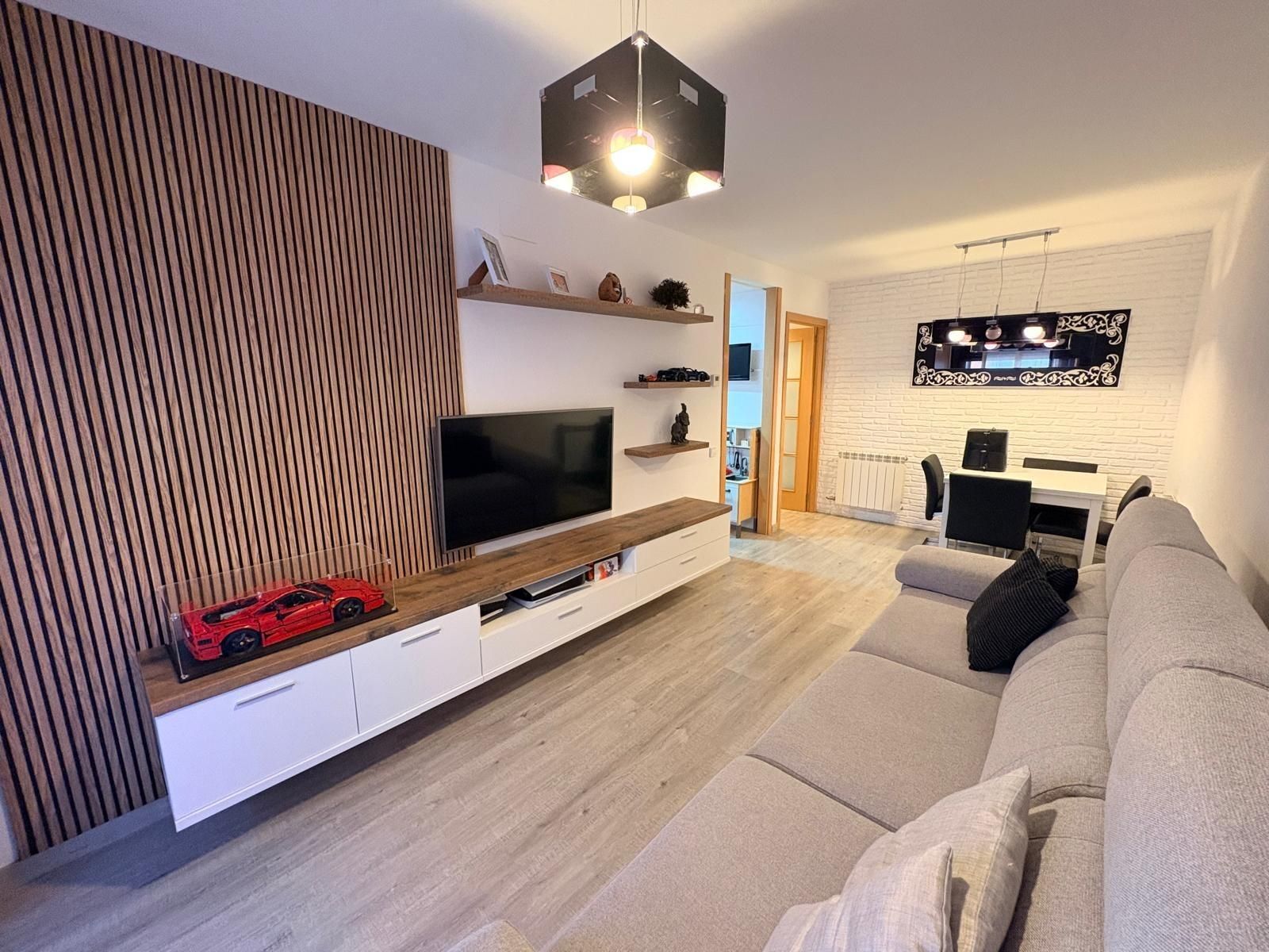 Sala d'estar de Pis en venda en Vilanova del Camí amb Aire condicionat, Calefacció i Parquet
