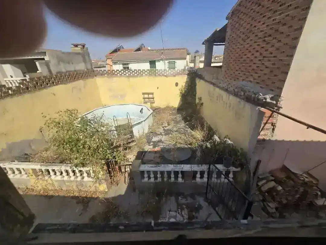 Chalet en venta en Calle Miralrío, imagen 2