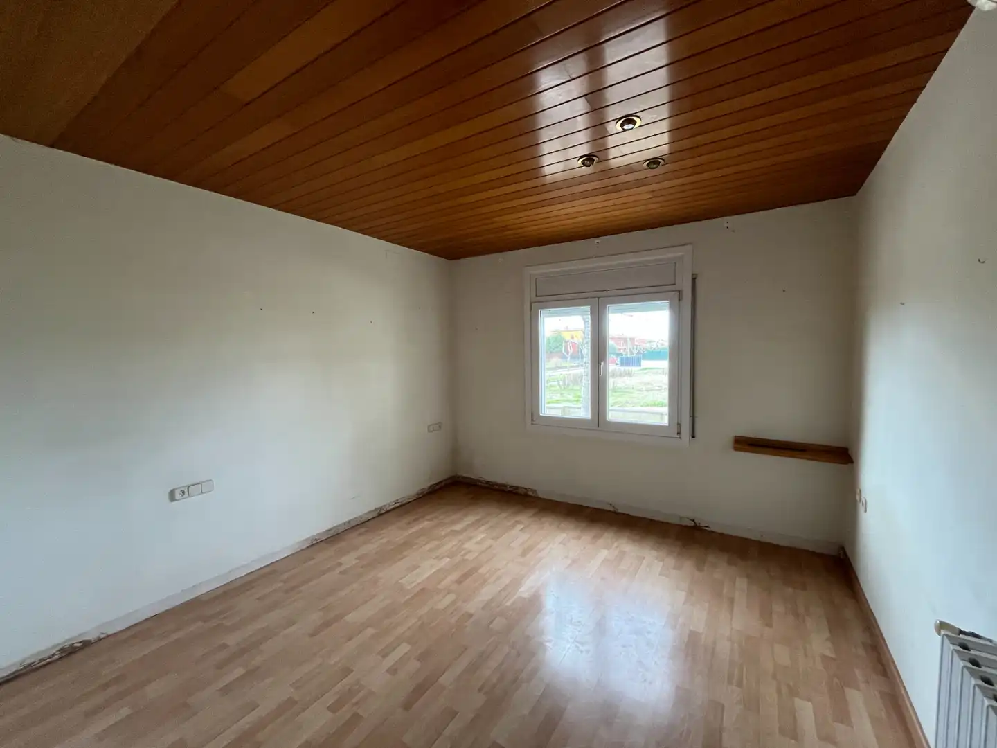 Sala de estar de Casa o chalet en venta en Cassà de la Selva con Calefacción, Jardín privado y Terraza