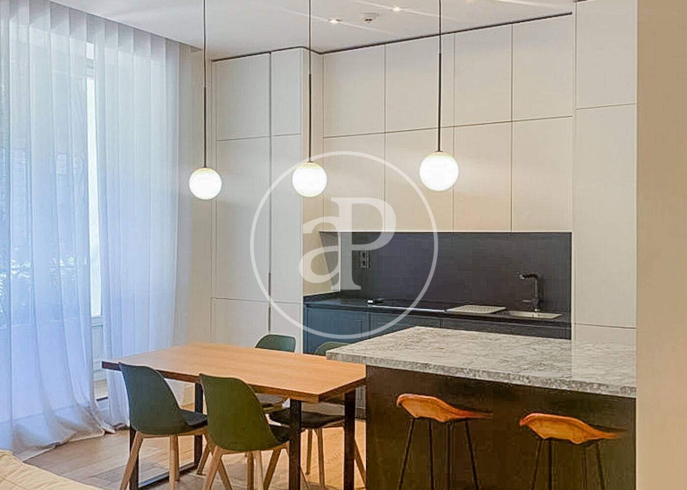 Kitchen of Flat to rent in  Madrid Capital  with Air Conditioner, Heating and Private garden