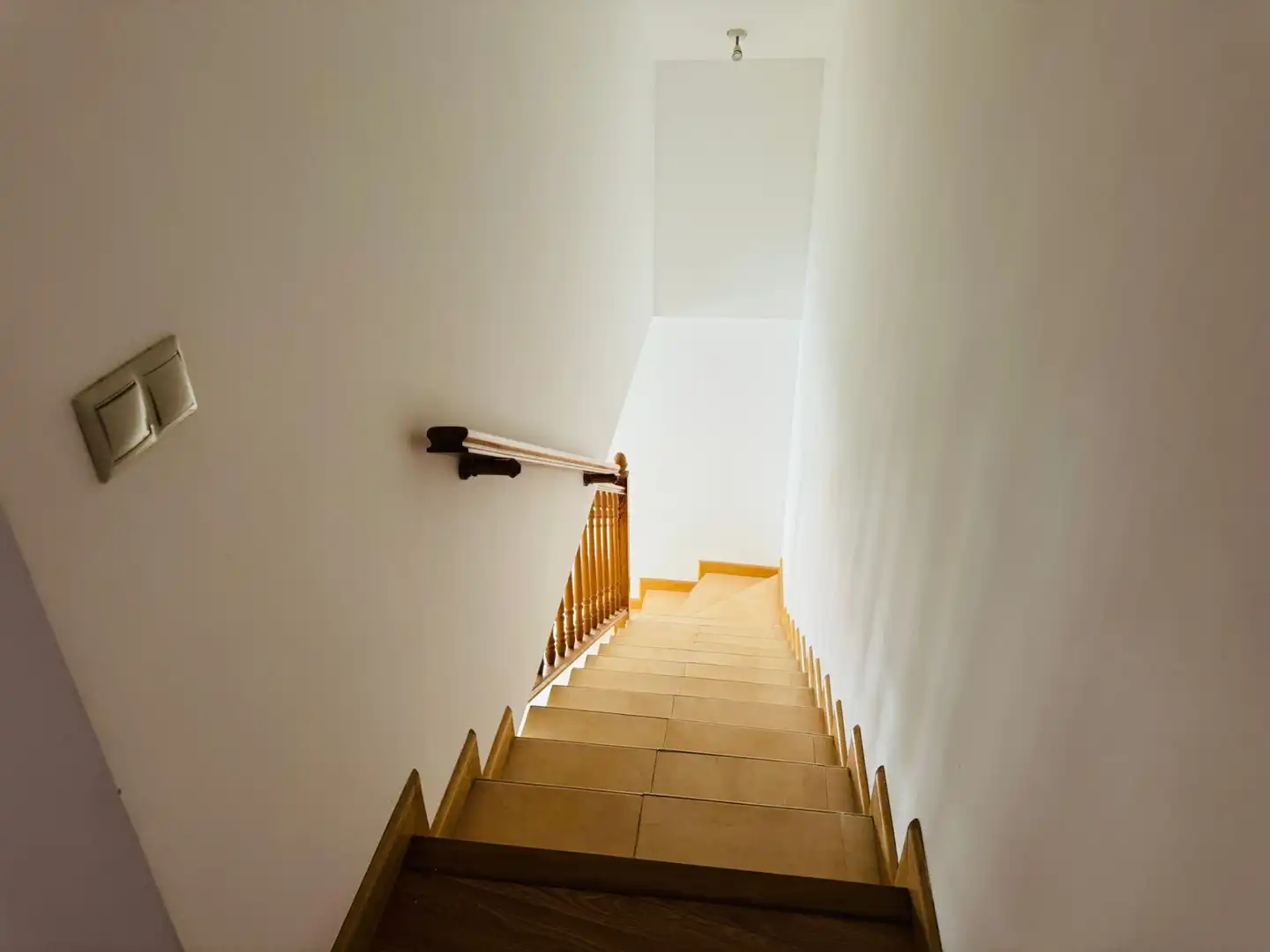 Duplexes for rent in Sevilla la Nueva  with Air Conditioner, Heating and Storage room