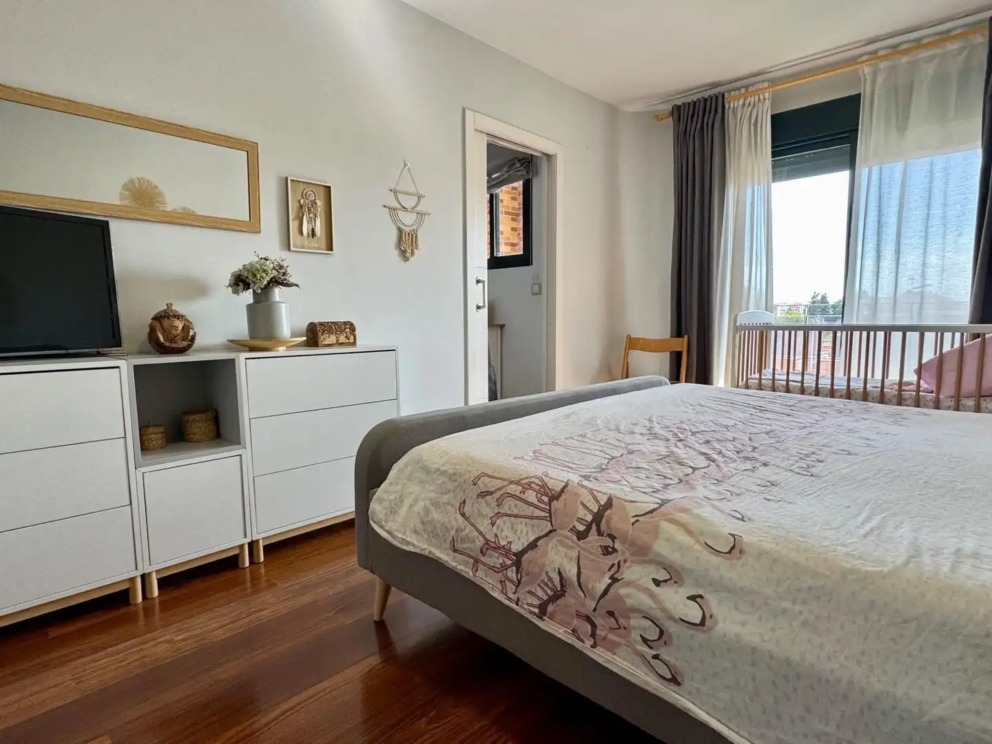 Habitación de Ático en venta en Murcia con Aire acondicionado, Terraza y Balcón