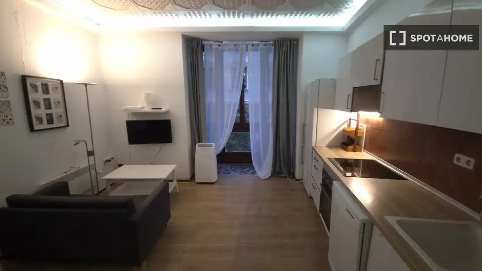 Fotografía del inmueble reportado: 1.300 €/mes — Valencia, Valencia