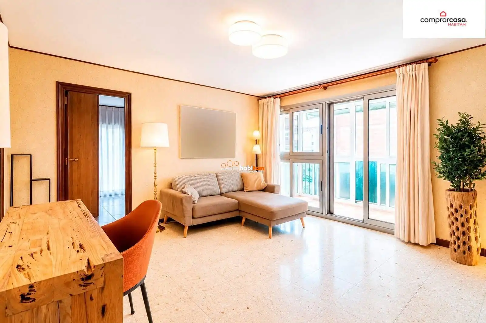 Sala de estar de Piso en venta en Barcelona con Aire acondicionado, Calefacción y Balcón