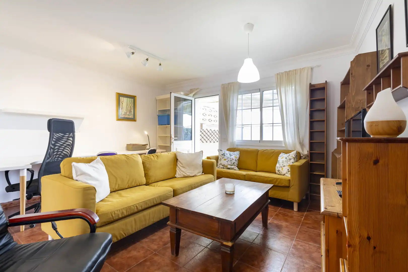 Sala de estar de Casa adosada en venta en San Cristóbal de la Laguna con Calefacción, Jardín privado y Terraza