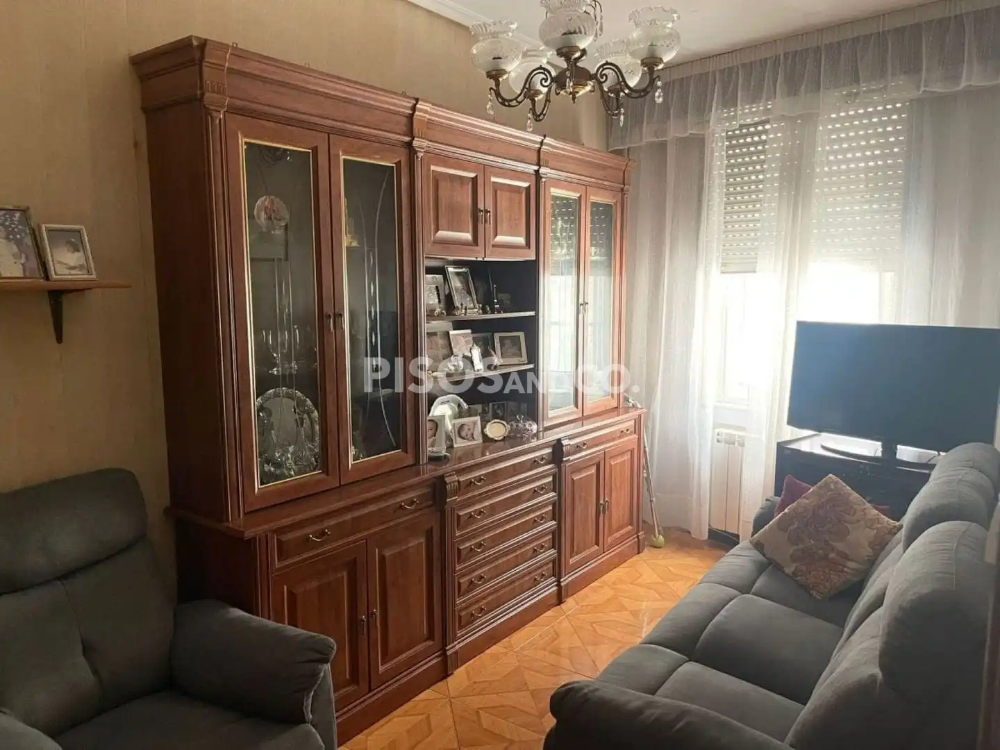Sala d'estar de Casa o xalet en venda en A Coruña Capital  amb Calefacció i Moblat