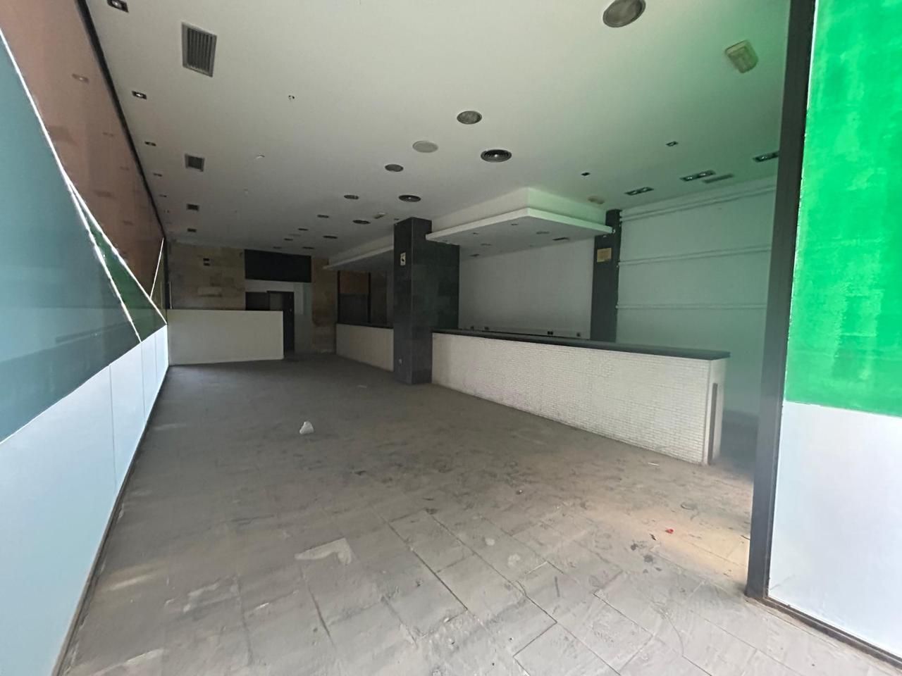 Premises for sale in Bormujos  with Air Conditioner